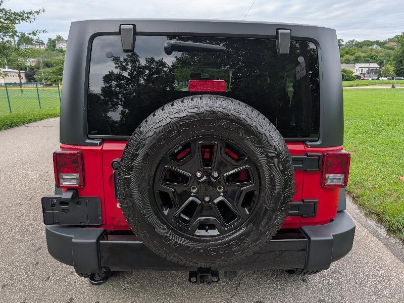 Jeep Wrangler Sport 4WD 2014