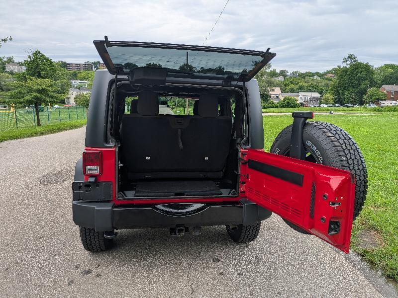 Jeep Wrangler Sport 4WD 2014