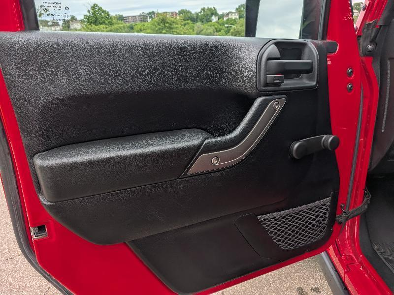 Jeep Wrangler Sport 4WD 2014