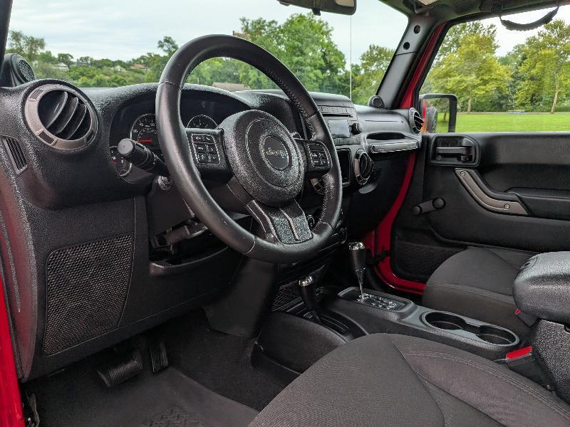 Jeep Wrangler Sport 4WD 2014