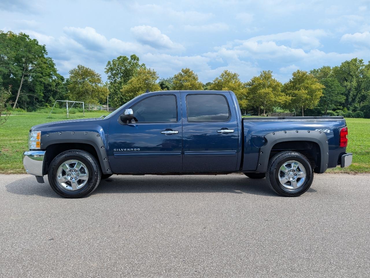Chevrolet Silverado 1500 LT Crew Cab 4WD 2012