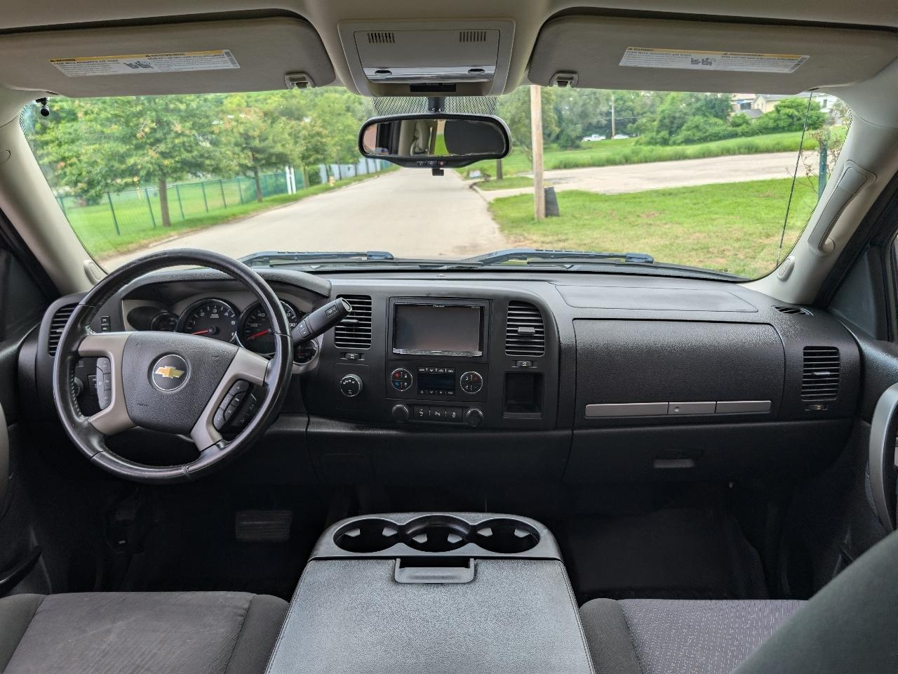 Chevrolet Silverado 1500 LT Crew Cab 4WD 2012