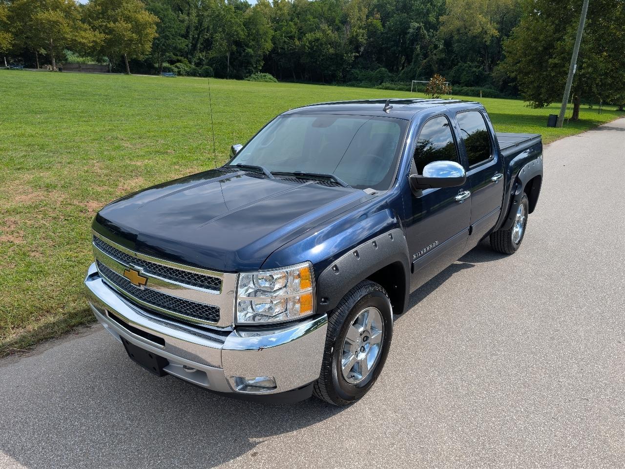 Chevrolet Silverado 1500 LT Crew Cab 4WD 2012