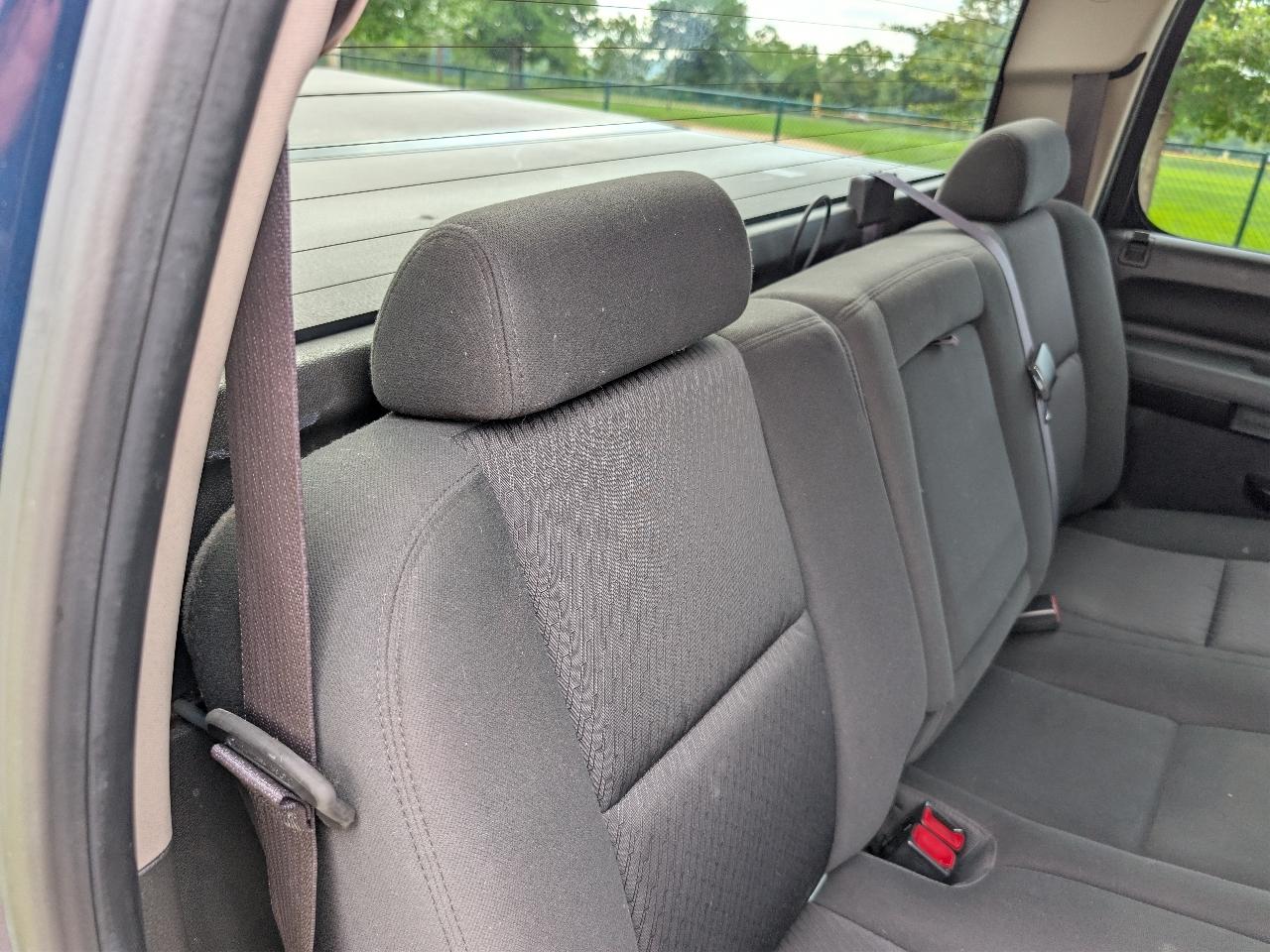 Chevrolet Silverado 1500 LT Crew Cab 4WD 2012