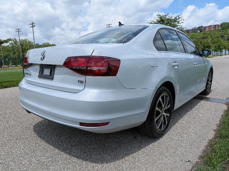 Volkswagen Jetta SE 2017