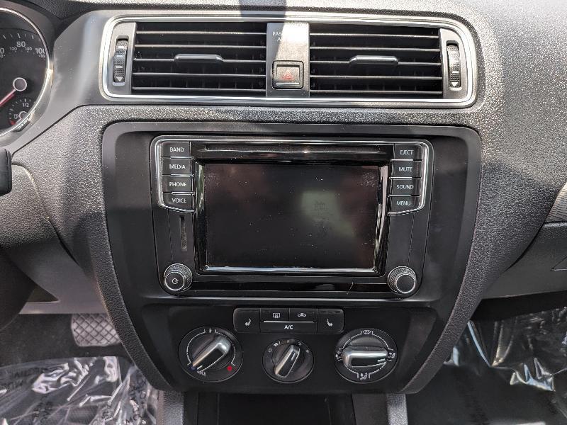 Volkswagen Jetta SE 2017