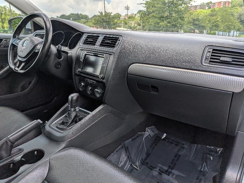 Volkswagen Jetta SE 2017