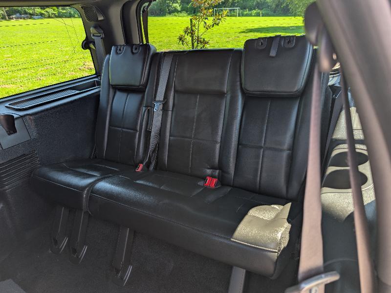 Lincoln Navigator 4WD 2011