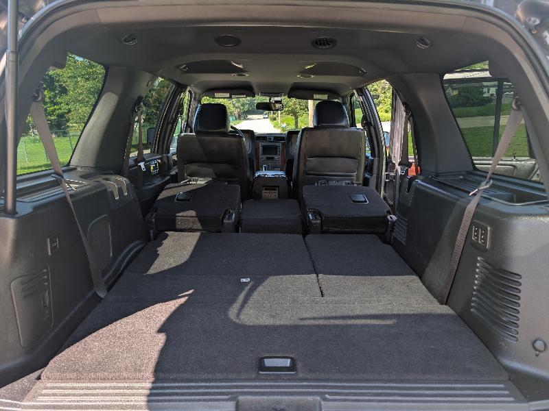 Lincoln Navigator 4WD 2011