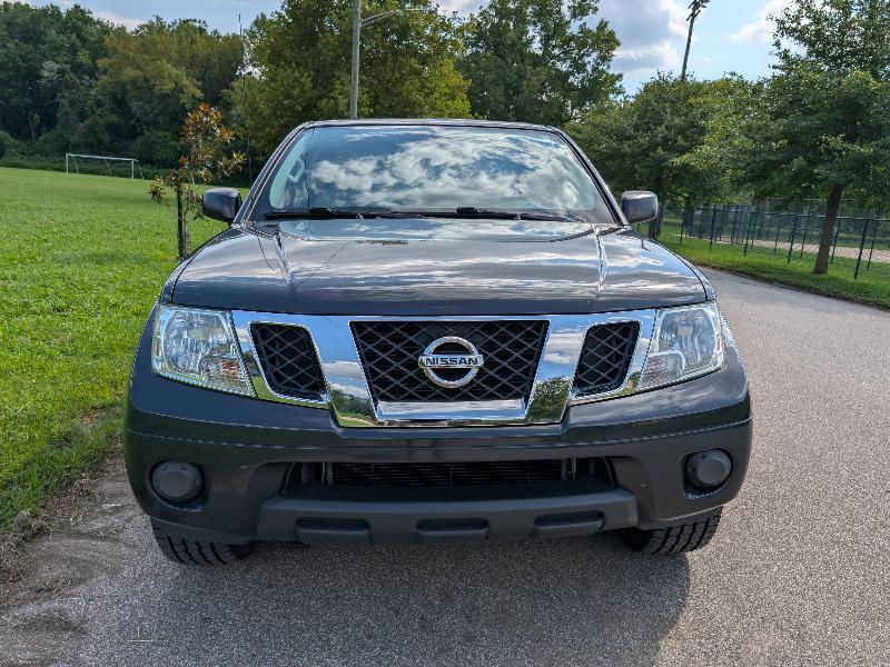 Nissan Frontier SV Crew Cab 4WD 2012