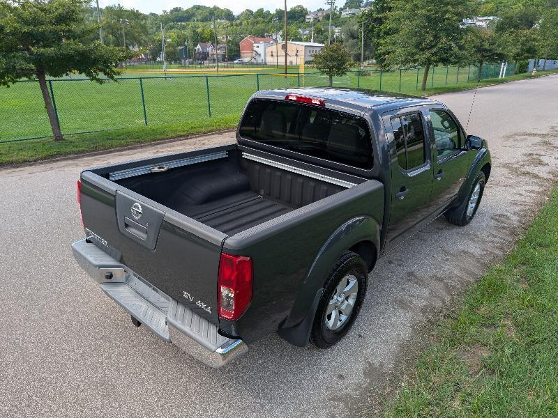 Nissan Frontier SV Crew Cab 4WD 2012