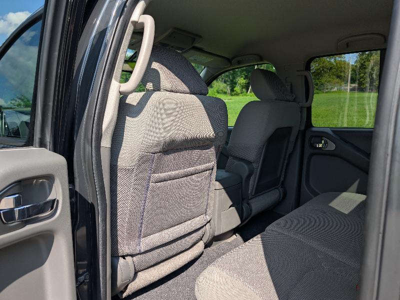 Nissan Frontier SV Crew Cab 4WD 2012