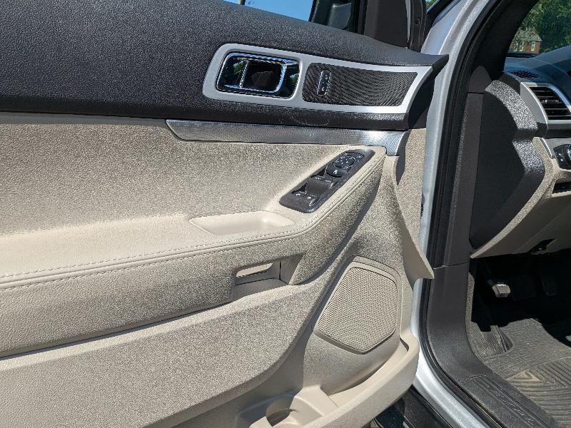 Ford Explorer XLT 4WD 2013