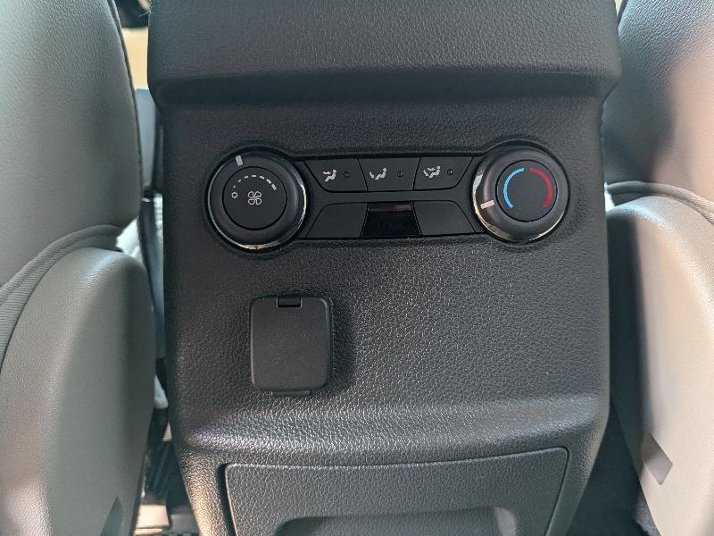 Ford Explorer XLT 4WD 2013