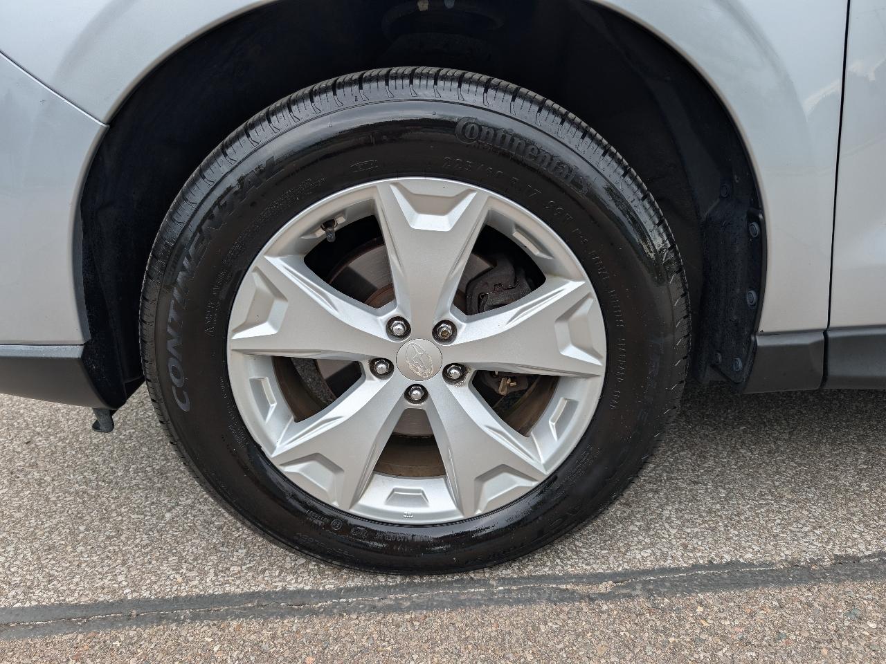 Subaru Forester 2.5i Limited 2014