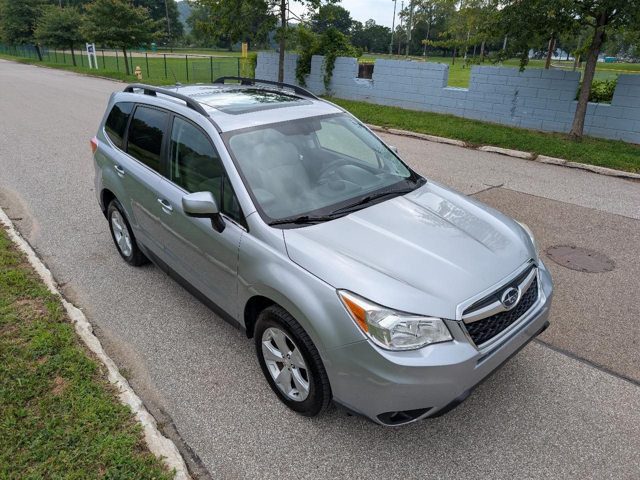 Subaru Forester 2.5i Limited 2014