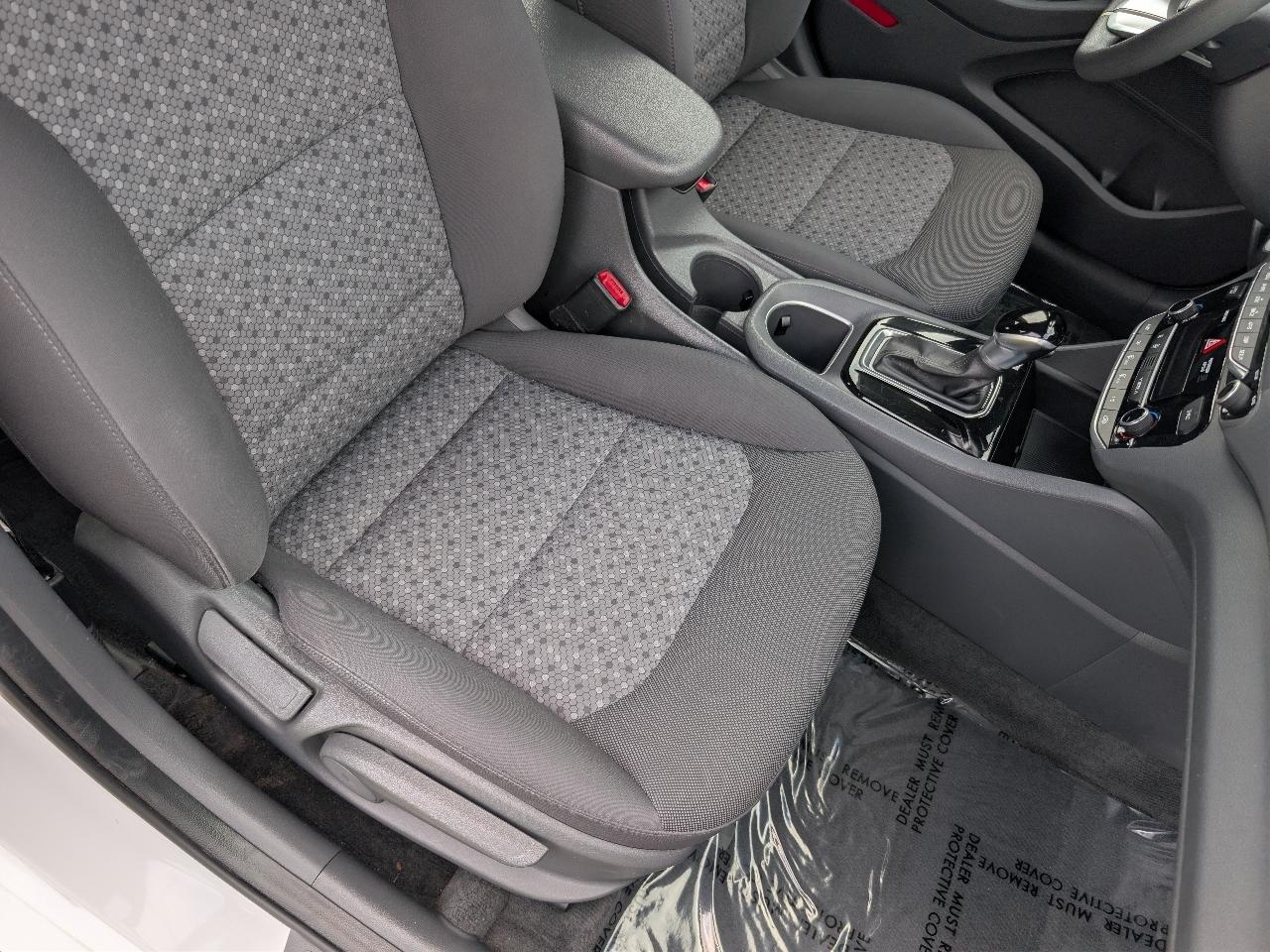 Hyundai Ioniq Hybrid Blue 2017