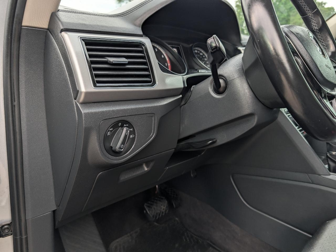 Volkswagen Atlas V6 SEL AWD 2018