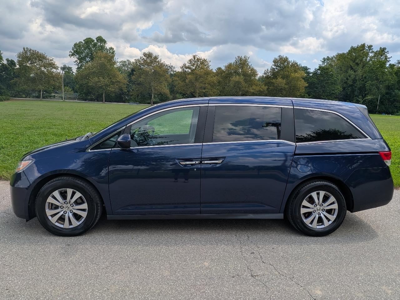 Honda Odyssey SE 2016