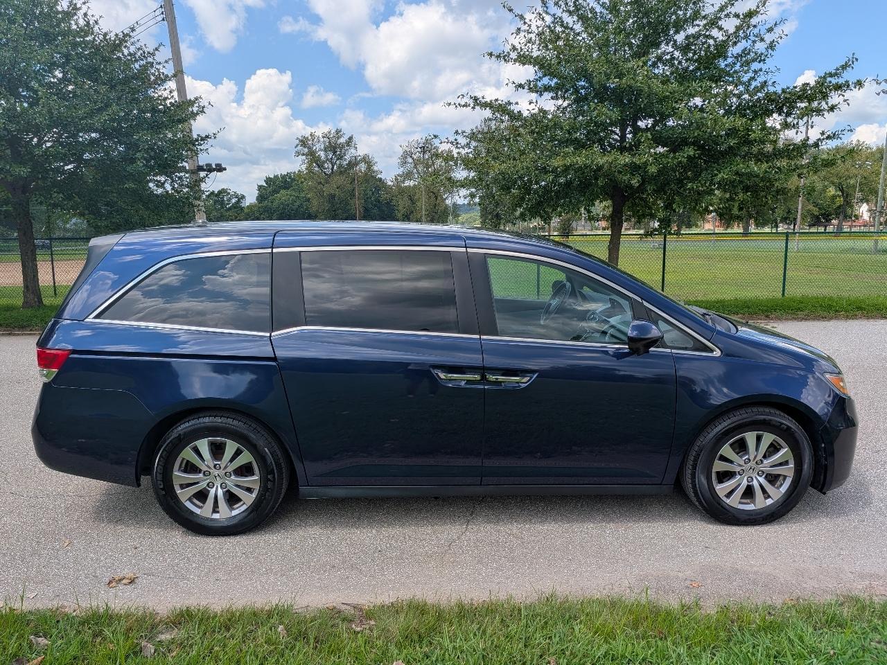 Honda Odyssey SE 2016