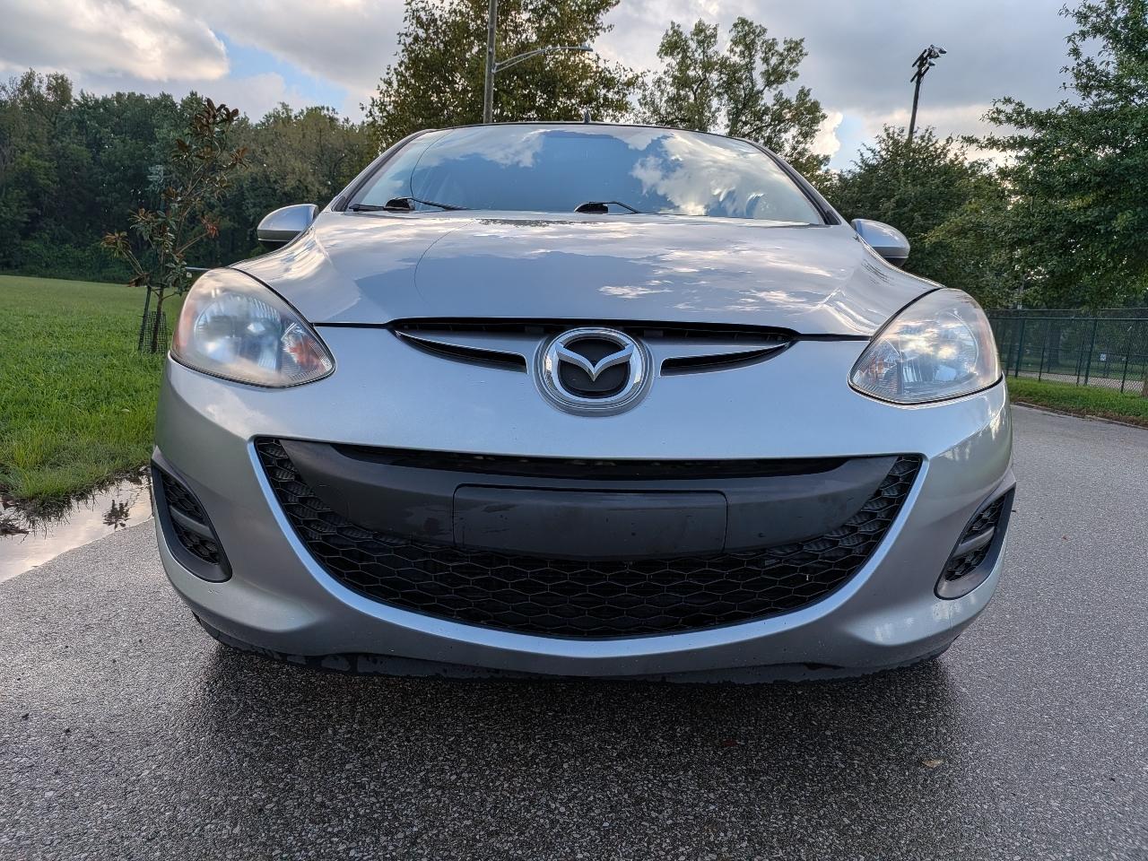 Mazda MAZDA2 Sport 2011