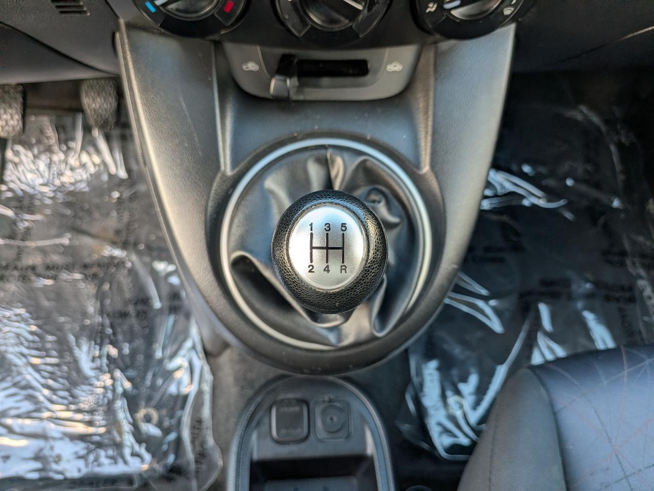 Mazda MAZDA2 Sport 2011