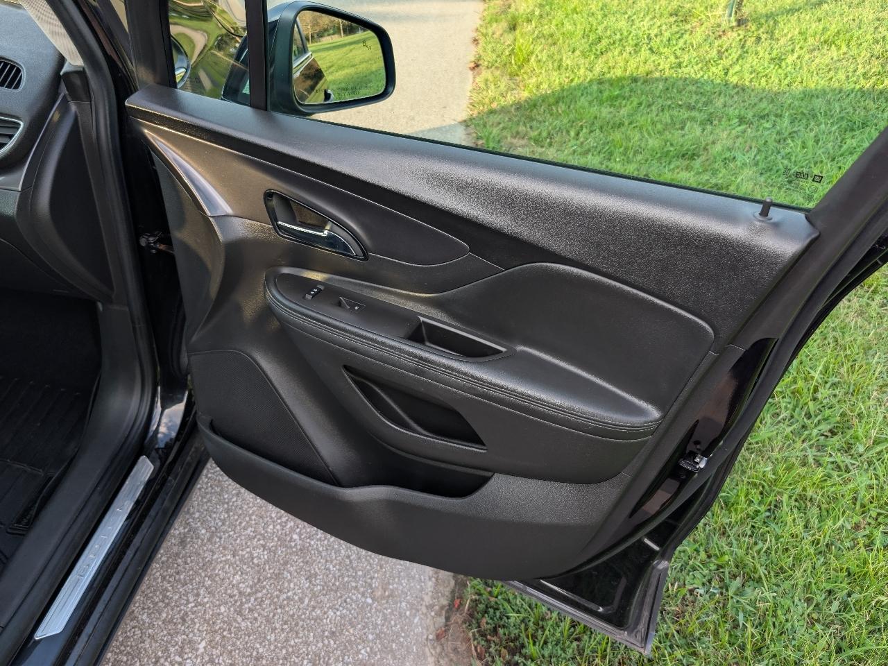 Buick Encore Essence FWD 2019