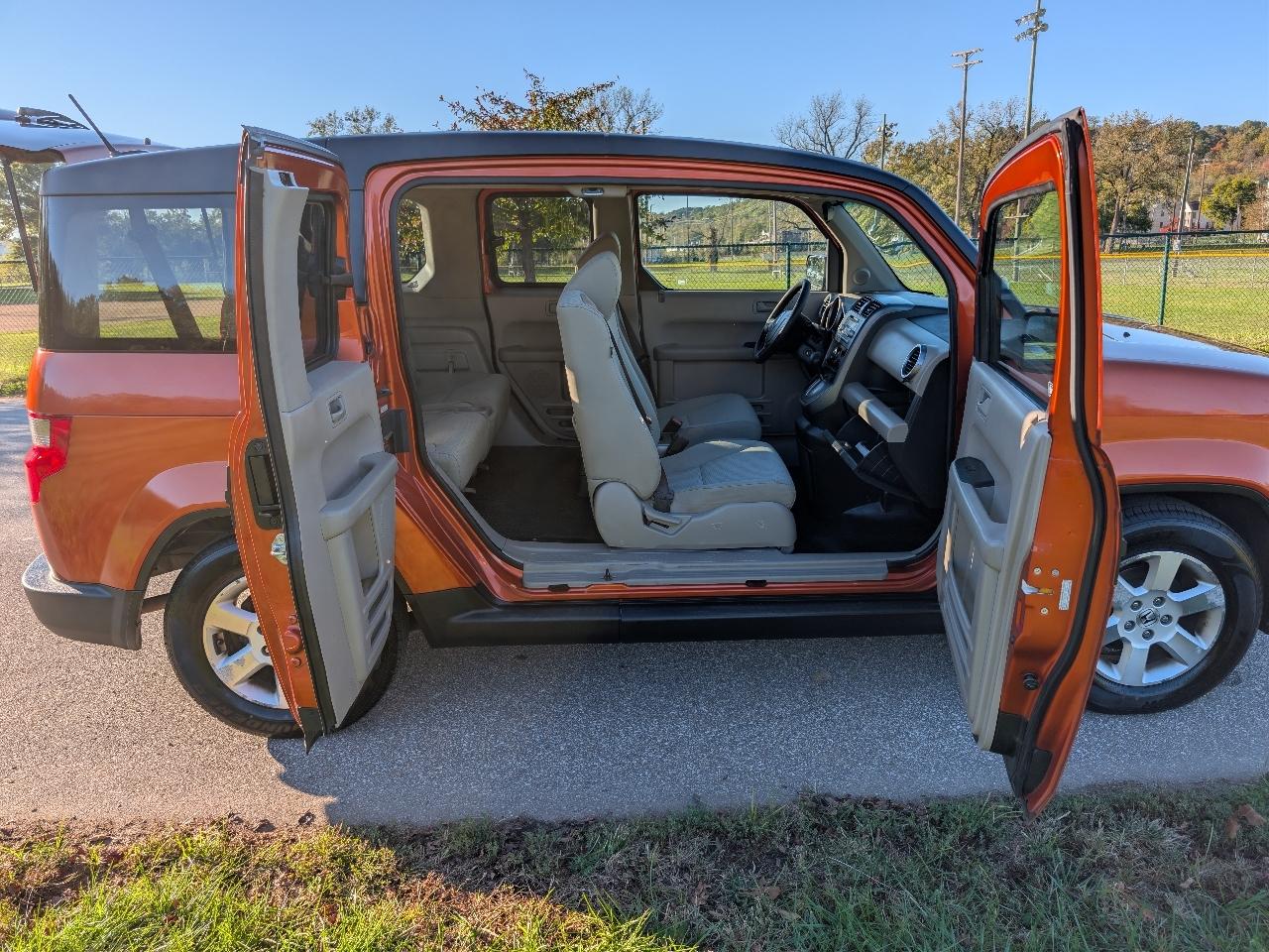 Honda Element EX 4WD 2009