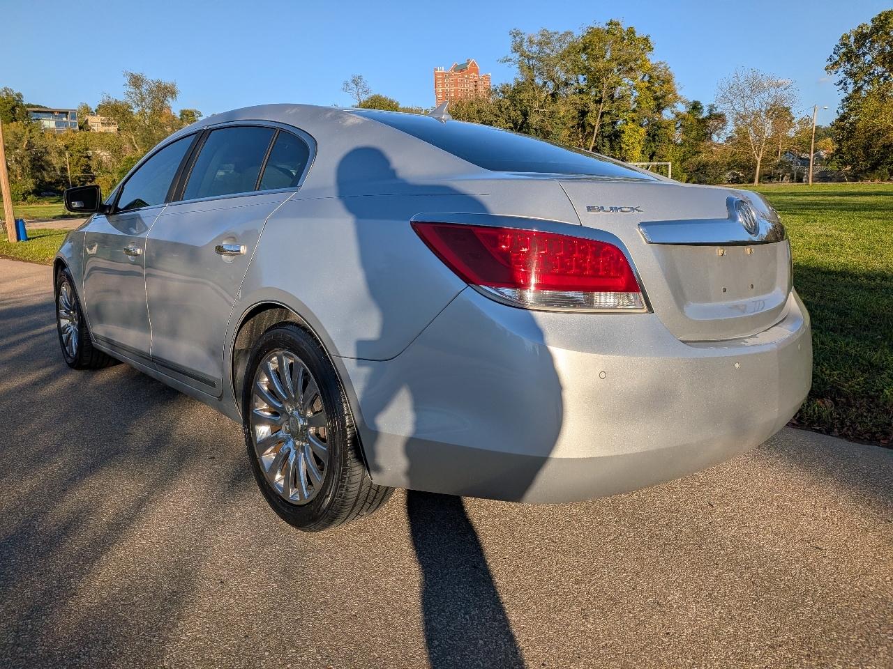 Buick LaCrosse CXL 2010