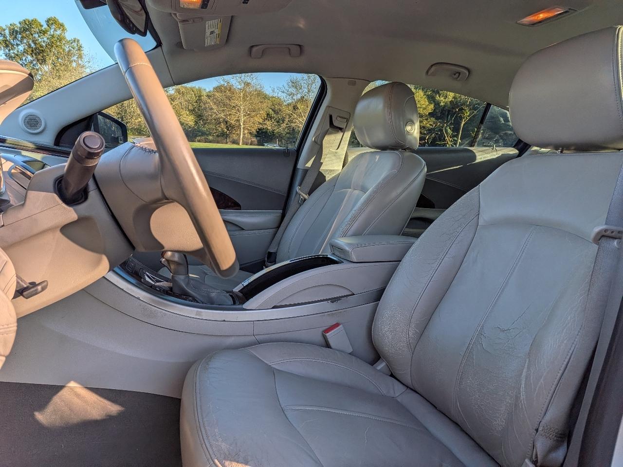Buick LaCrosse CXL 2010