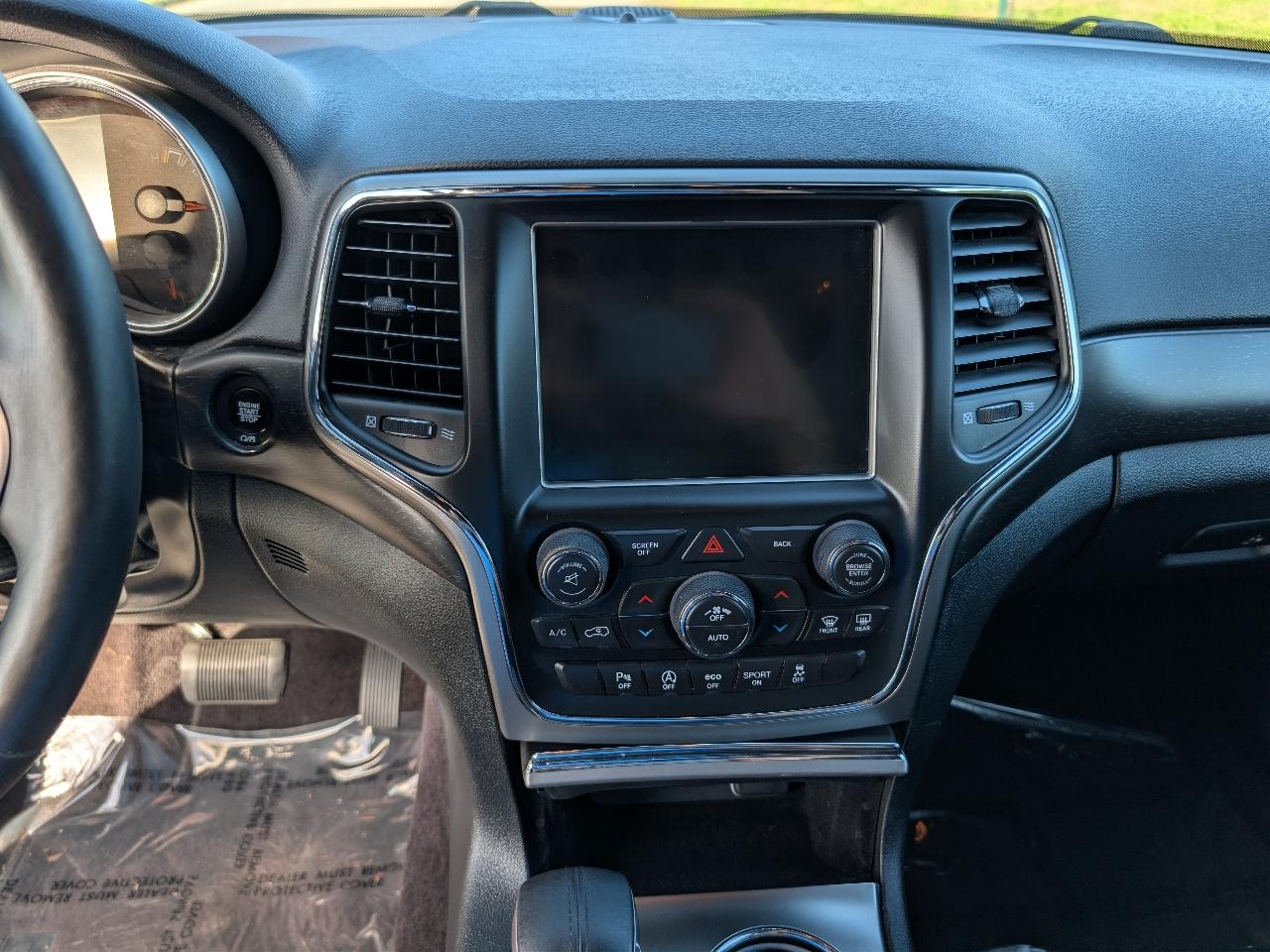 Jeep Grand Cherokee Laredo 4WD 2017