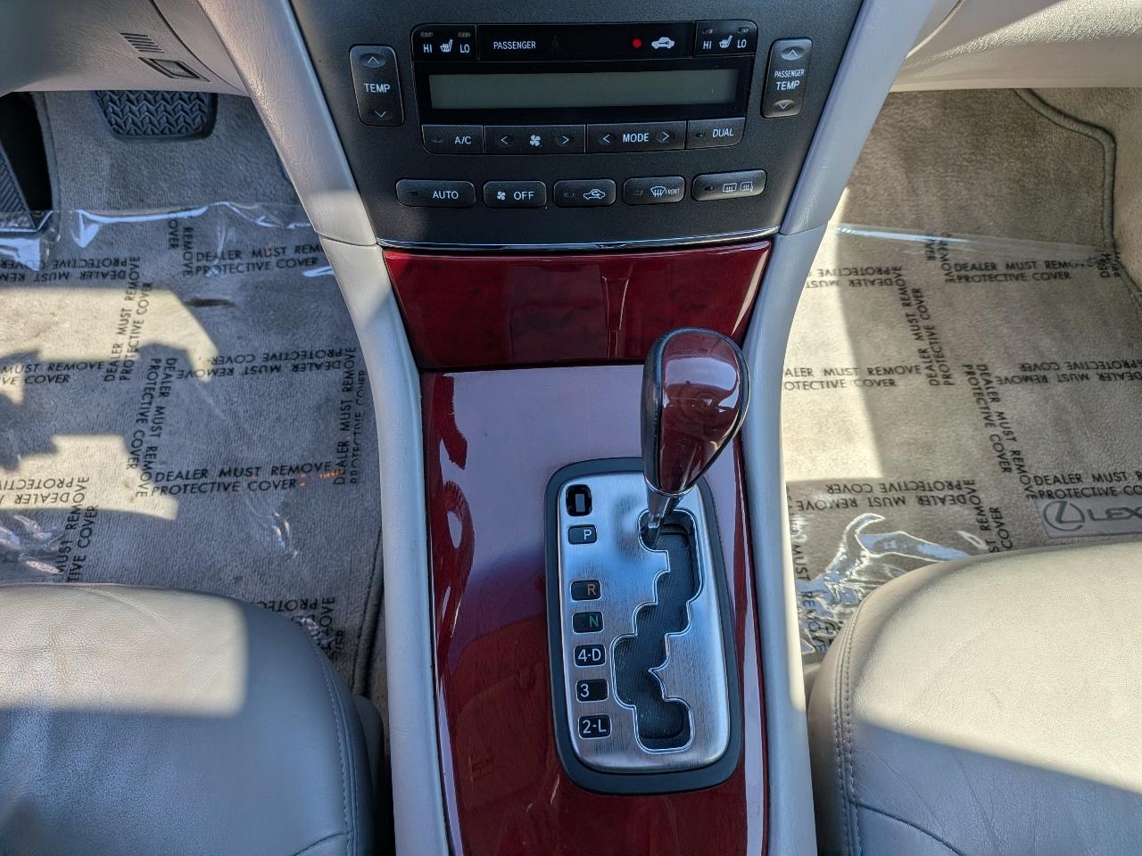 Lexus ES 300 Sedan 2003