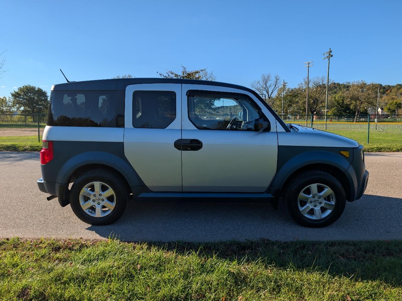 Honda Element EX 4WD 2005