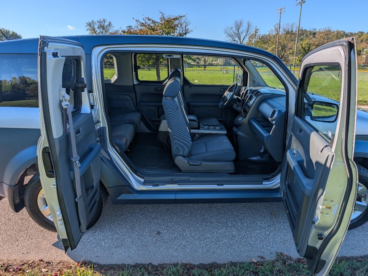 Honda Element EX 4WD 2005