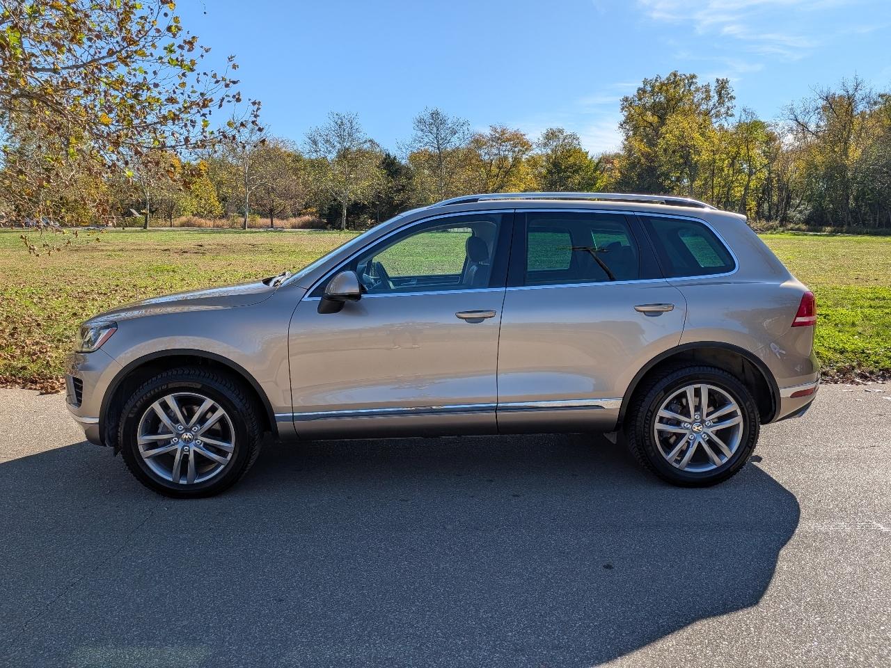 Volkswagen Touareg VR6 Lux 2015