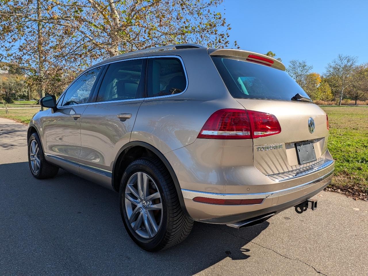 Volkswagen Touareg VR6 Lux 2015