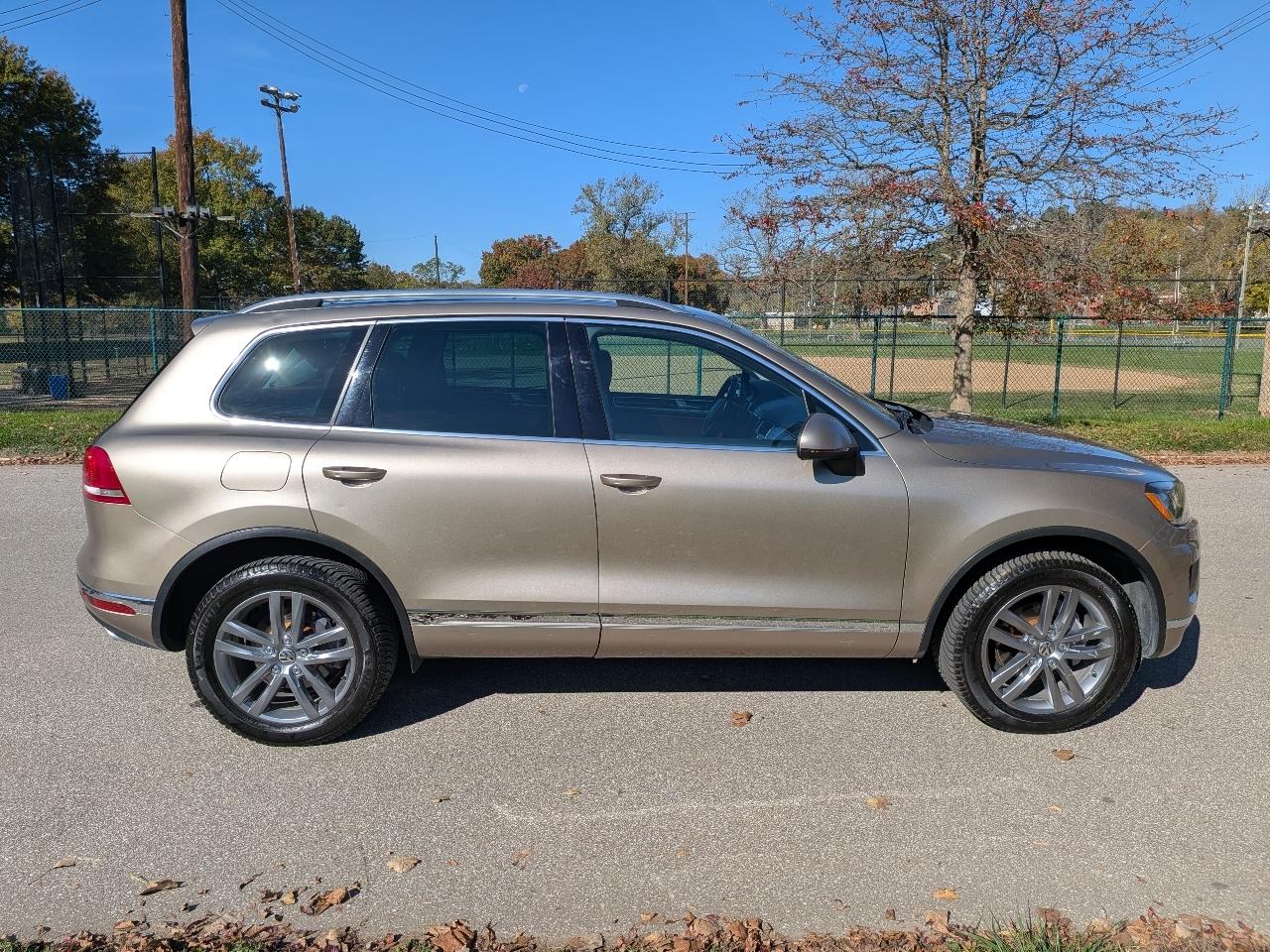Volkswagen Touareg VR6 Lux 2015