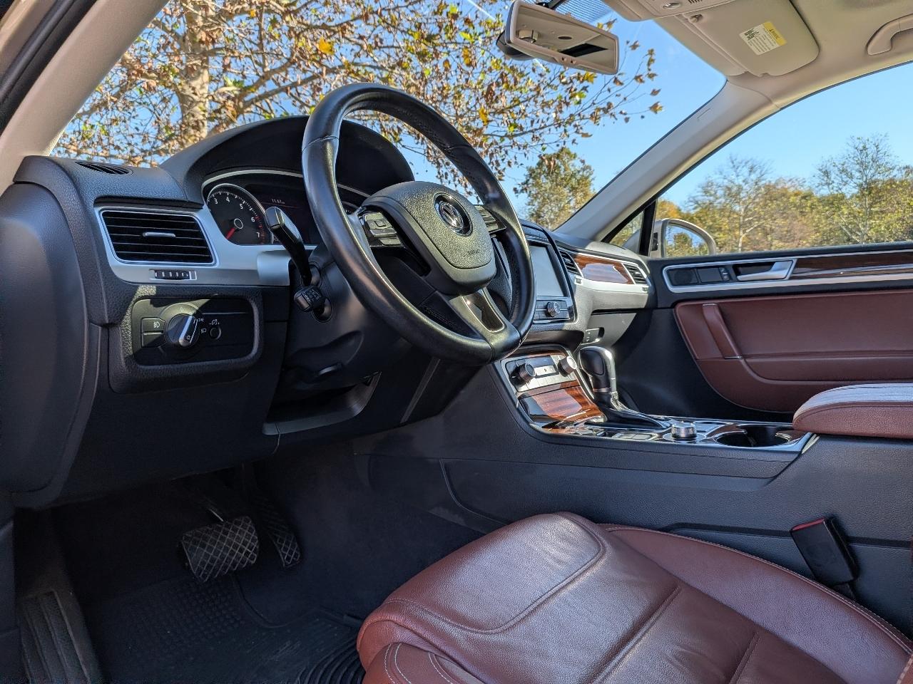 Volkswagen Touareg VR6 Lux 2015