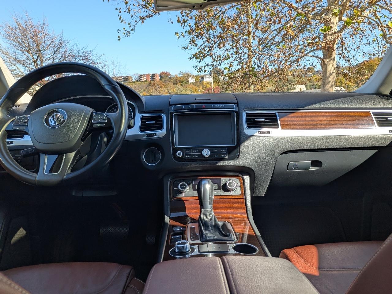 Volkswagen Touareg VR6 Lux 2015