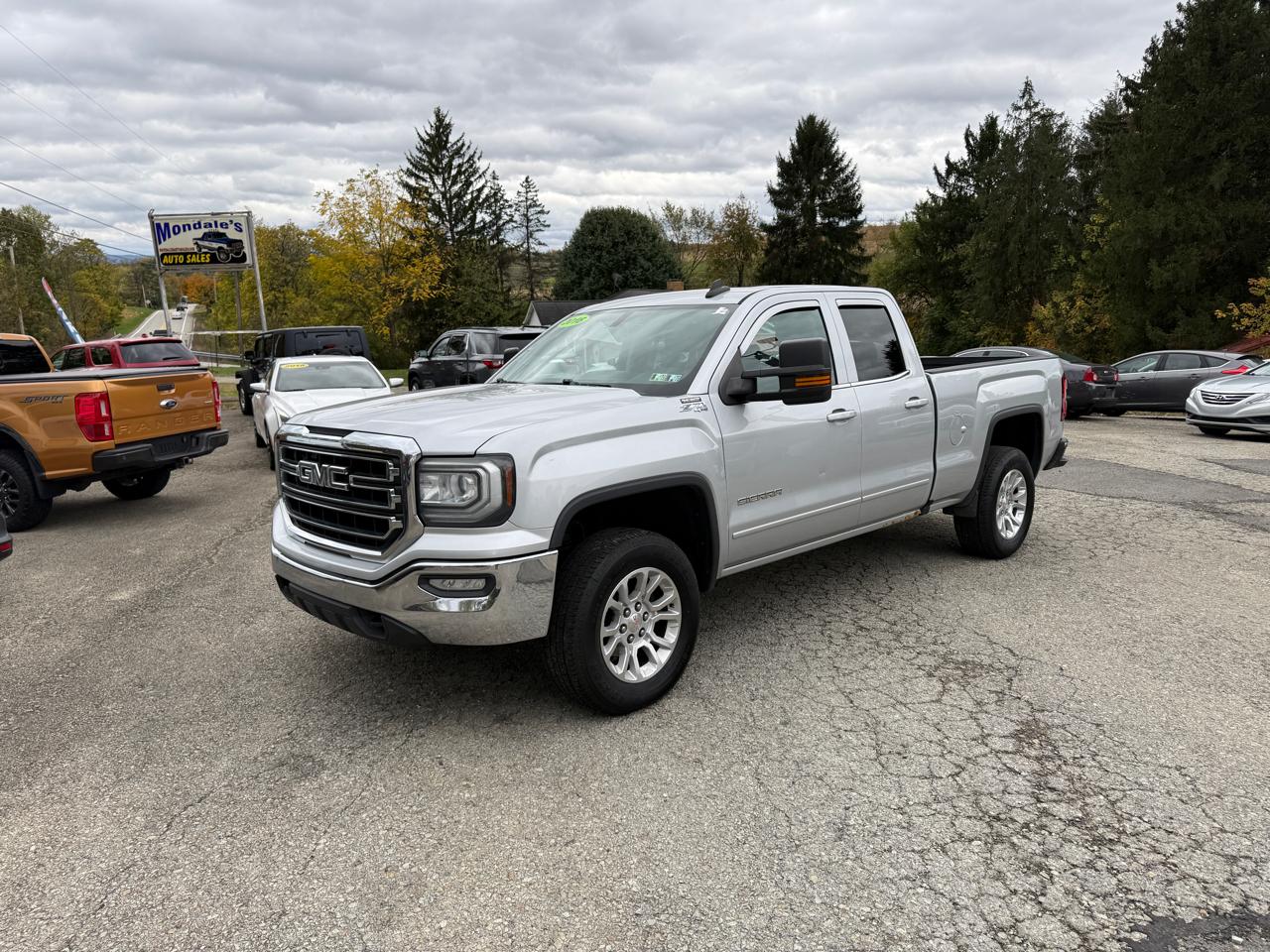 GMC Sierra 1500 SLE Double Cab 4WD 2016