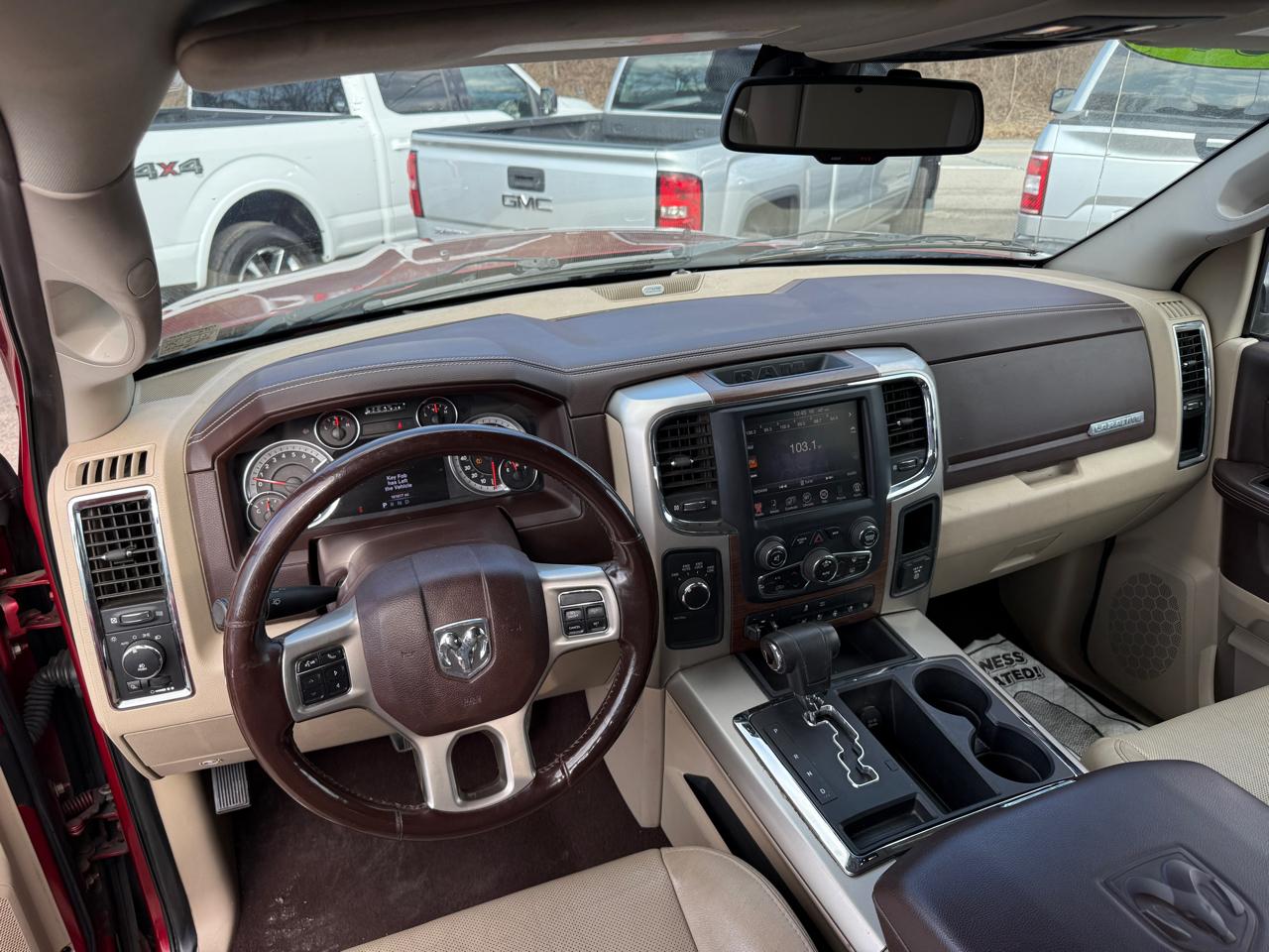 RAM 1500 Laramie Quad Cab 4WD 2013
