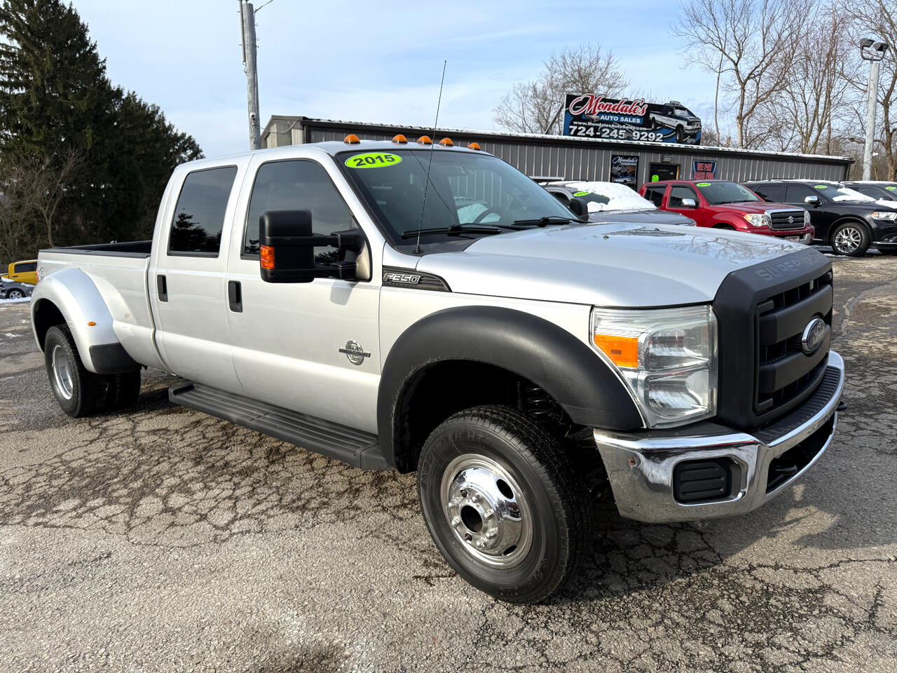 Ford F-350 SD XL Crew Cab Long Bed DRW 4WD 2015