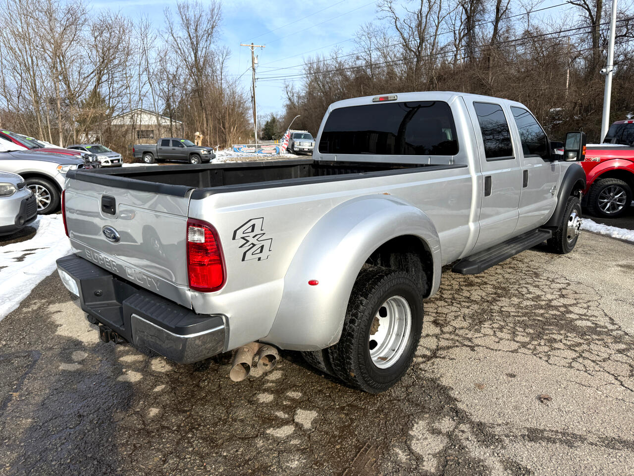 Ford F-350 SD XL Crew Cab Long Bed DRW 4WD 2015