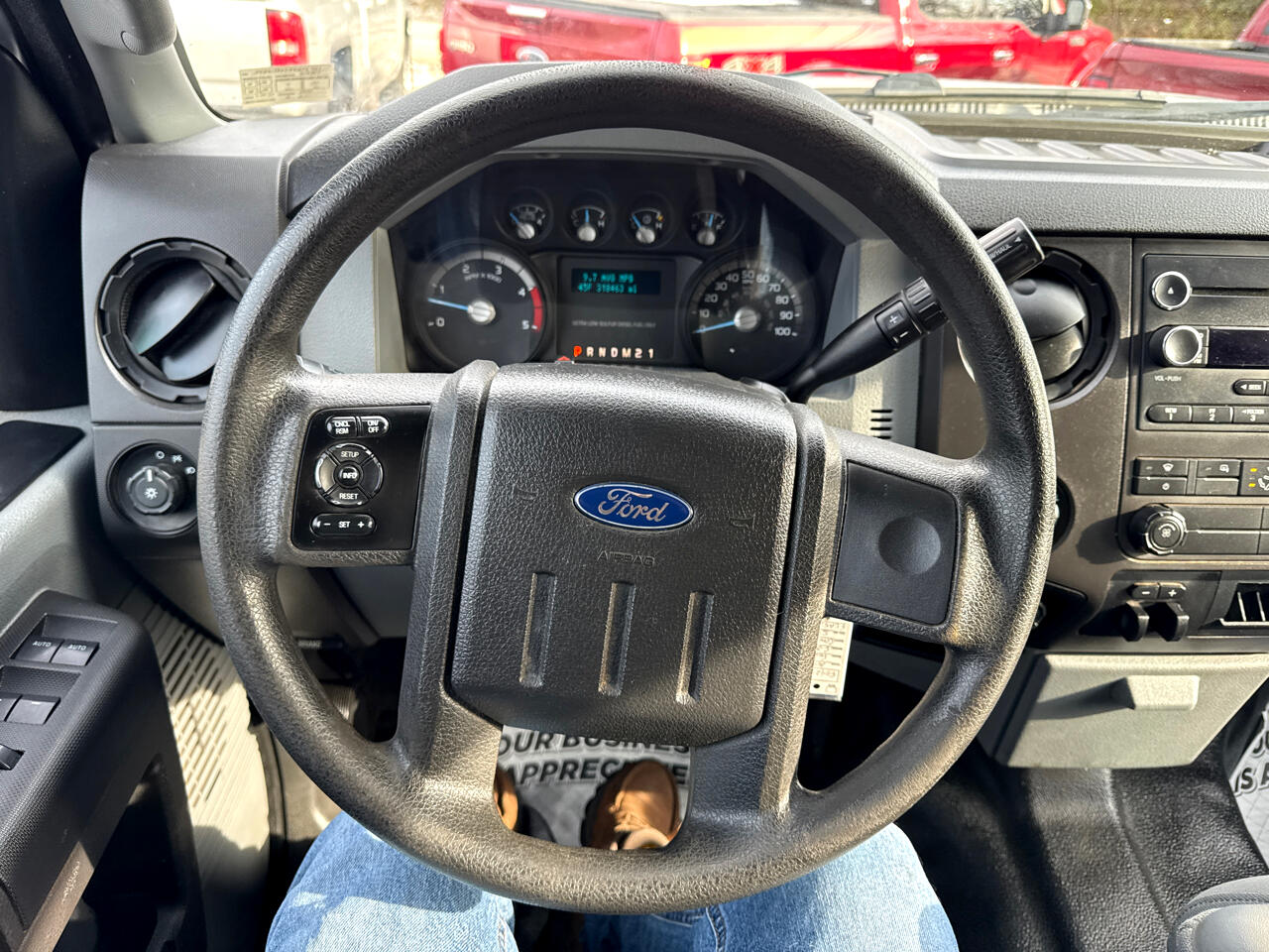 Ford F-350 SD XL Crew Cab Long Bed DRW 4WD 2015