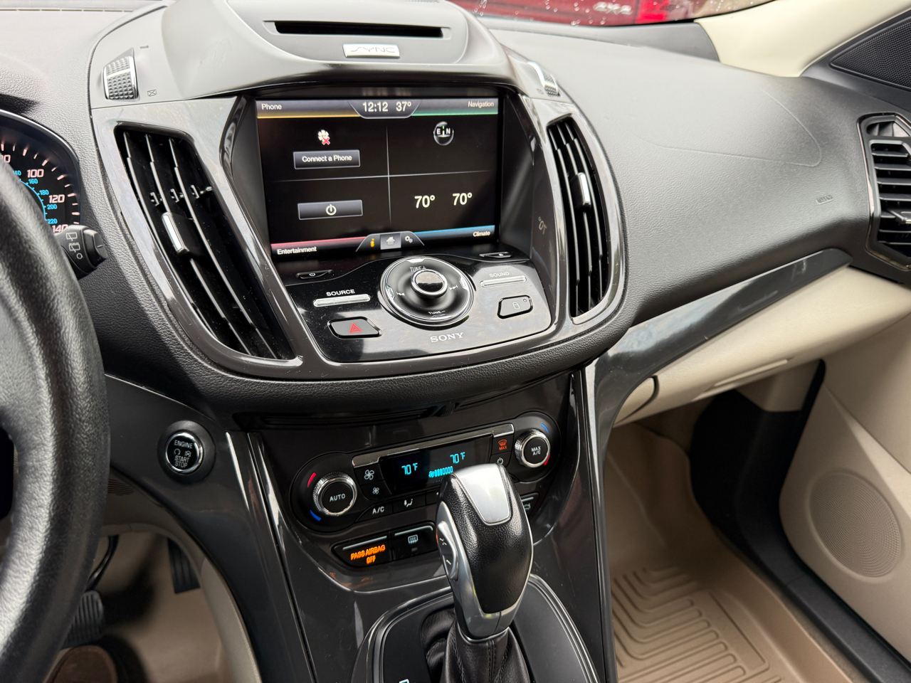 Ford Escape Titanium 4WD 2015