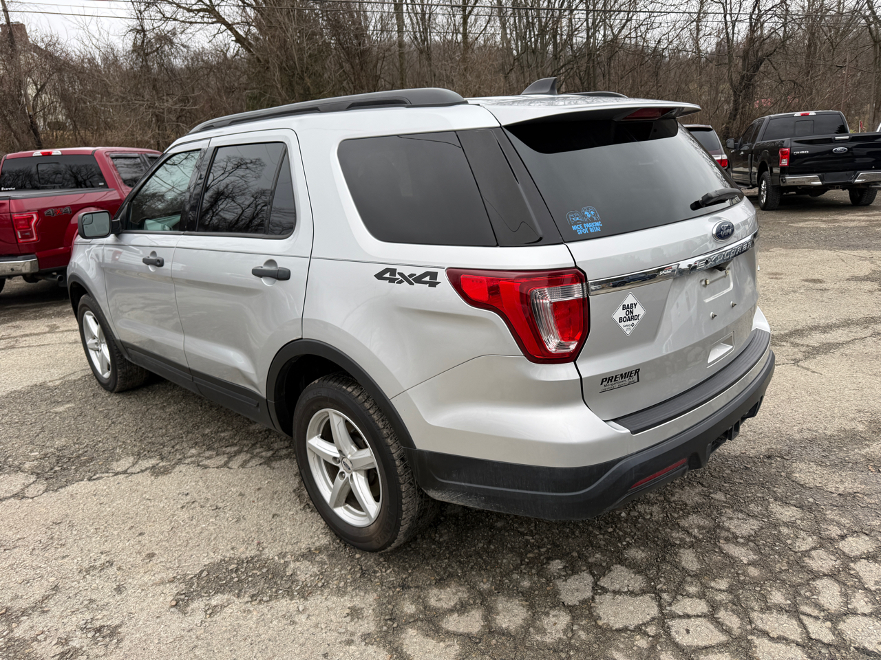 Ford Explorer Base 4WD 2018