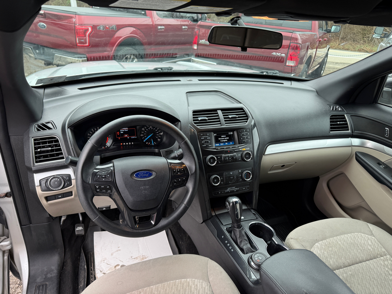 Ford Explorer Base 4WD 2018