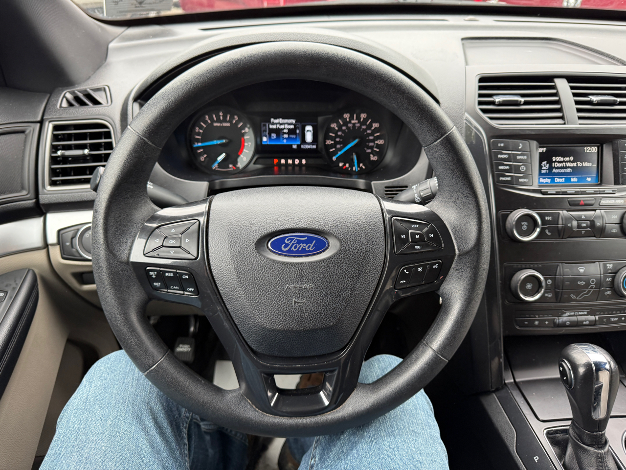 Ford Explorer Base 4WD 2018