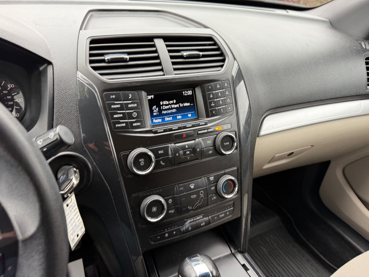 Ford Explorer Base 4WD 2018