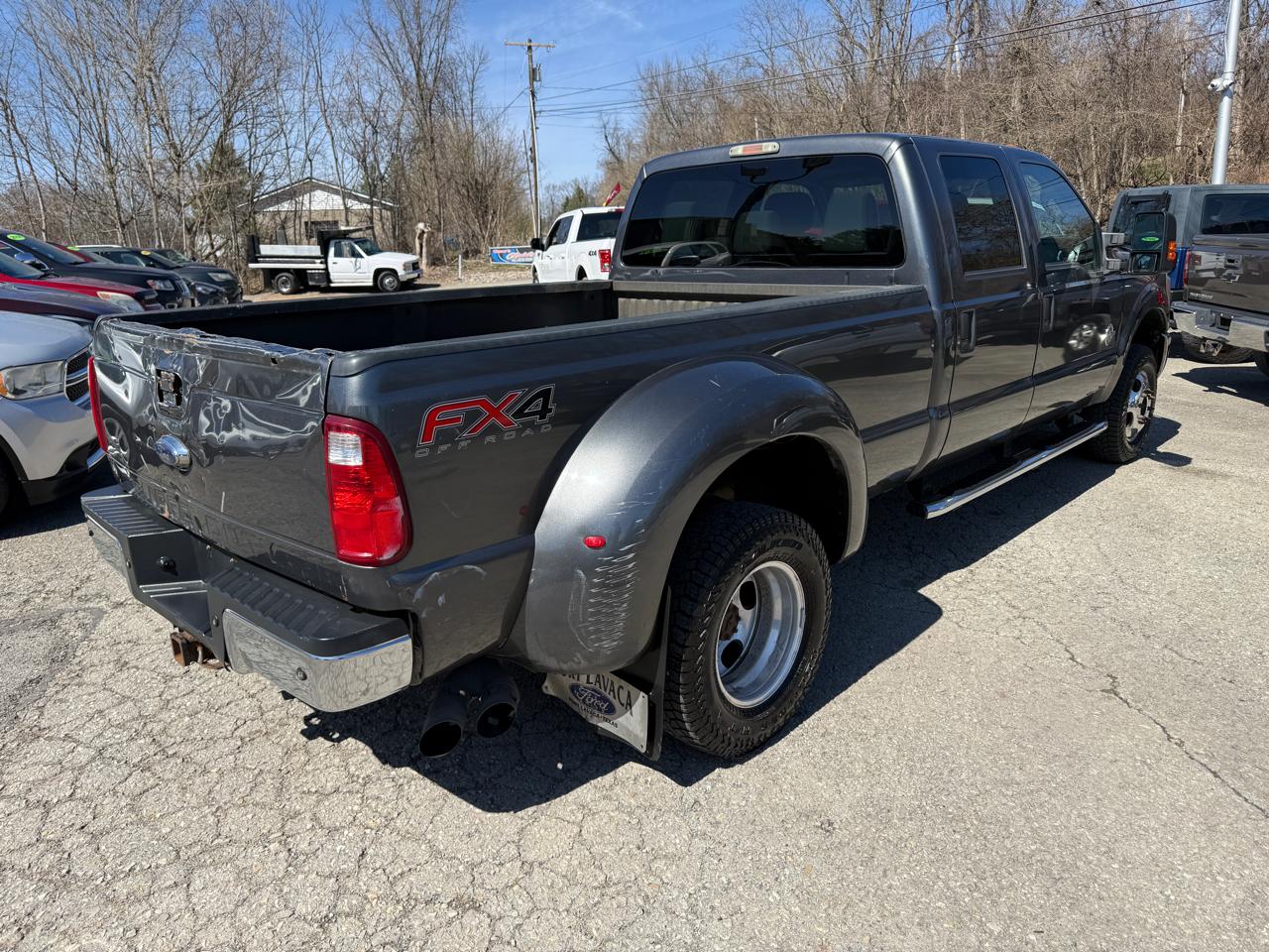 Ford F-350 SD XLT Crew Cab Long Bed DRW 4WD 2015